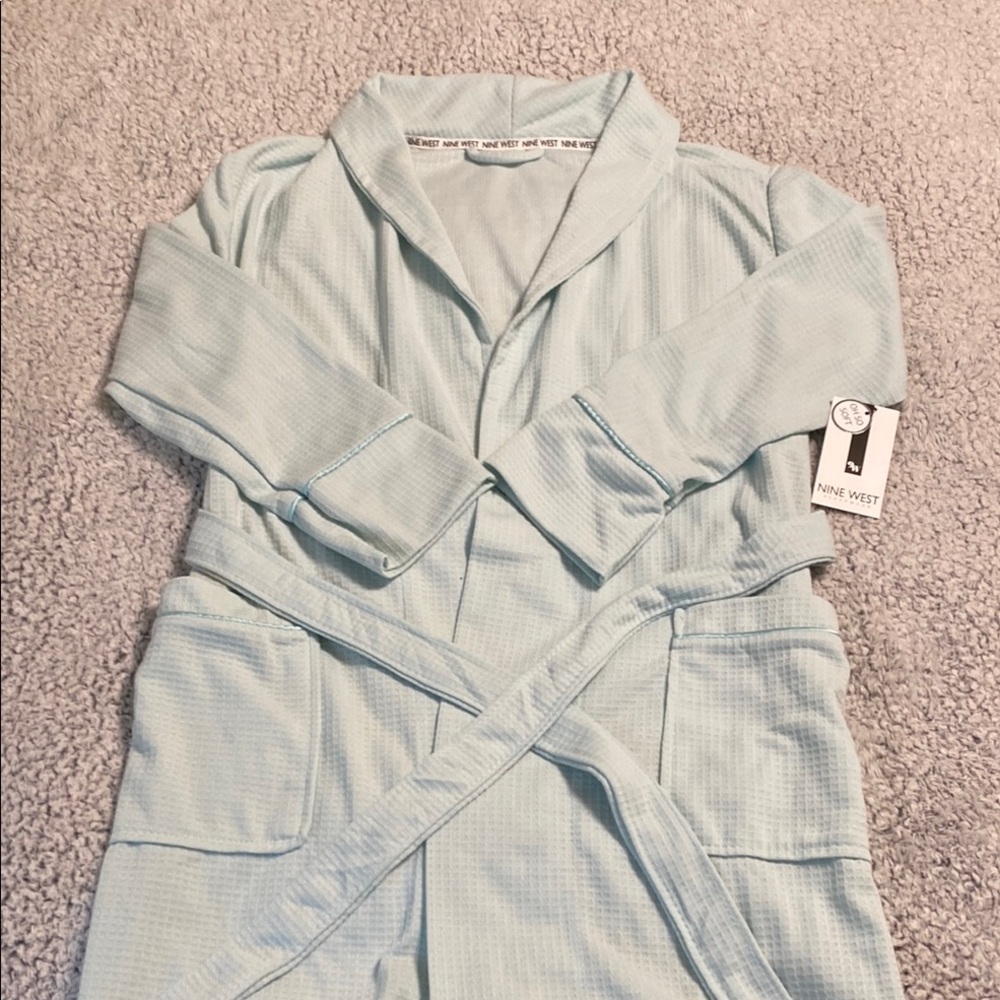 Nine West Blue bathrobe